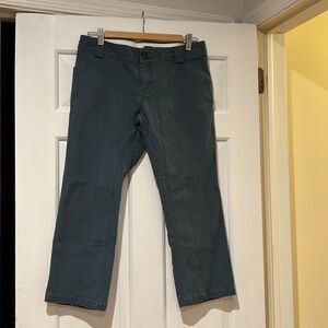 Vintage Y2K Gap mid rise straight leg seamed crop pants